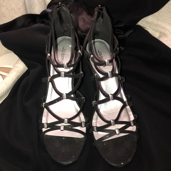 Beautiful black dress shoes size 9 - Picture 4 of 8